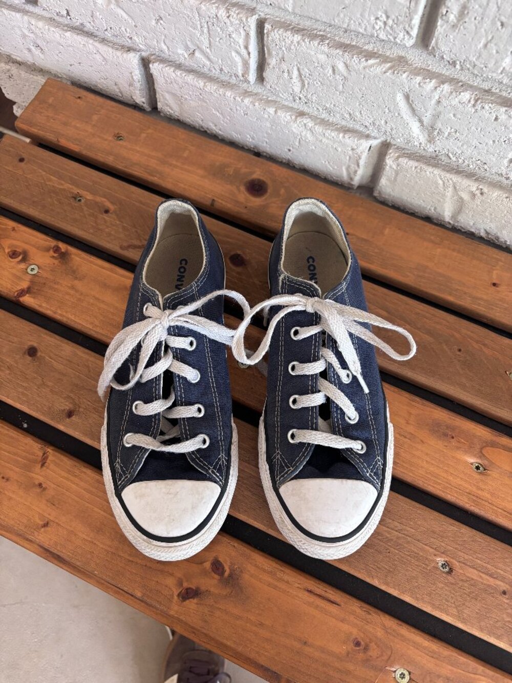 Converse Chuck Taylor All Star Kids Size 3 Navy Blue Low Top Sneakers Canvas